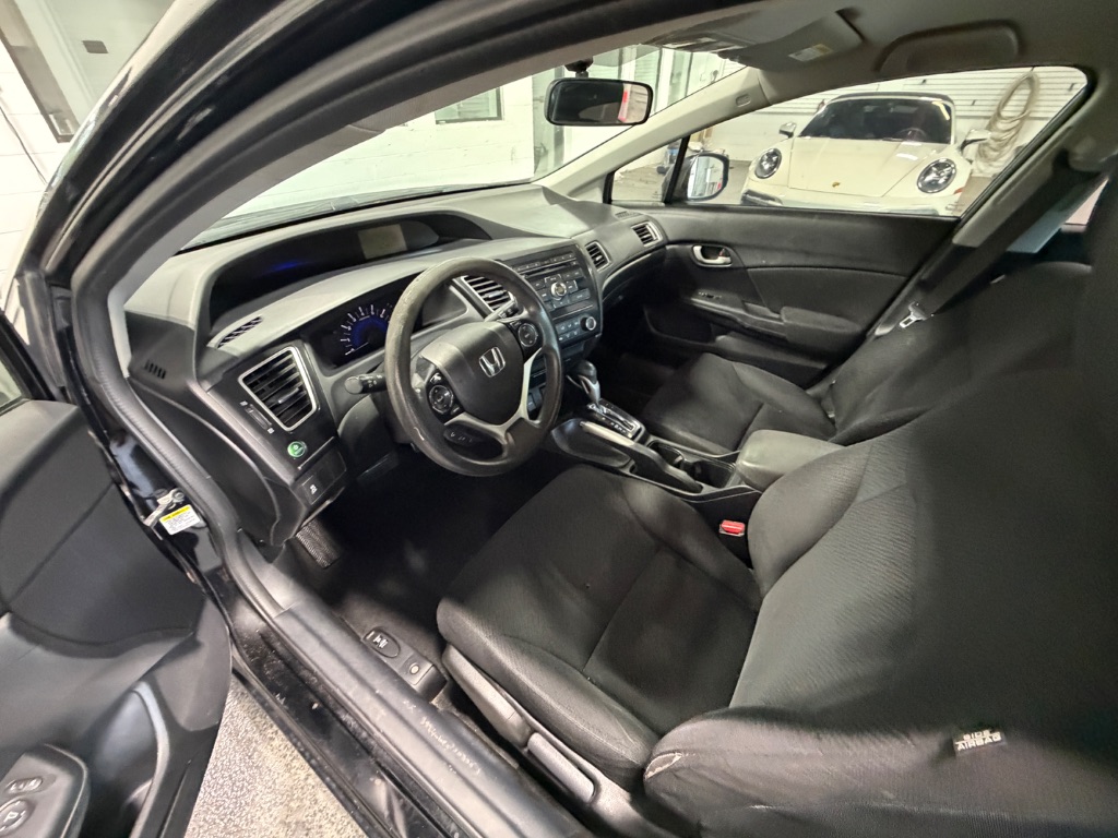 2013 Honda Civic LX - Photo 7