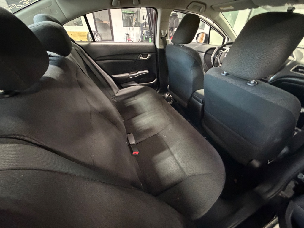 2013 Honda Civic LX - Photo 9