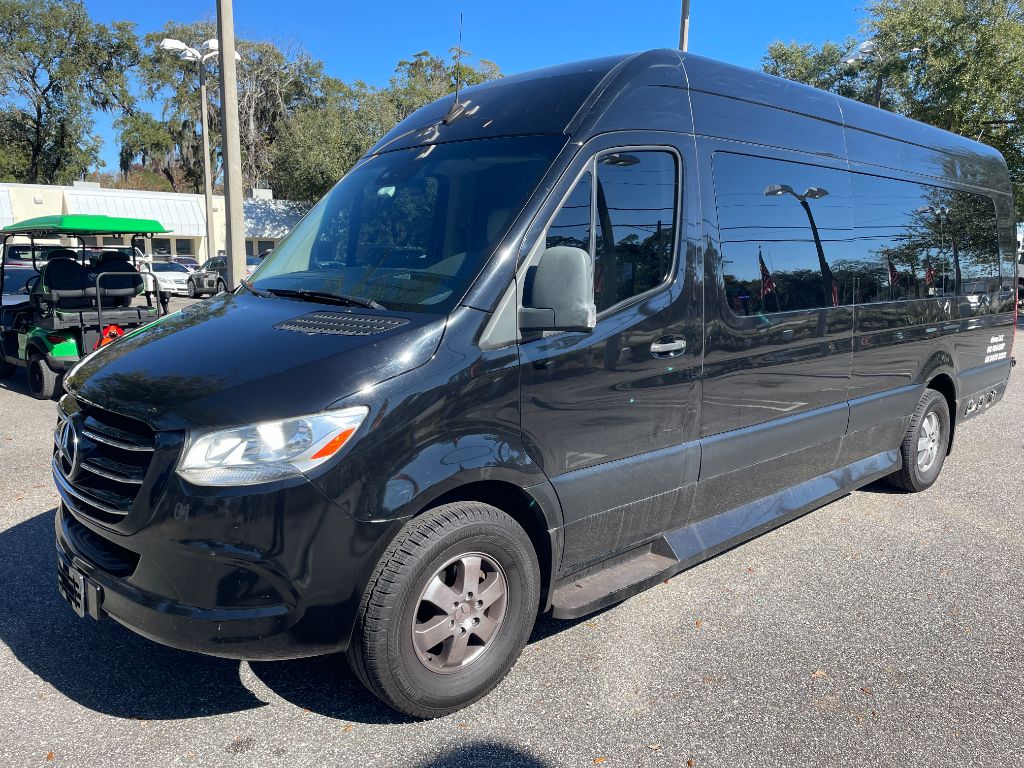 2019 Mercedes-Benz Sprinter 3500XD 170 WB High Roof's photo
