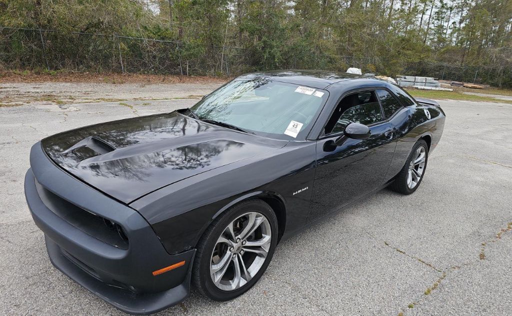 2020 Dodge Challenger R/T's photo