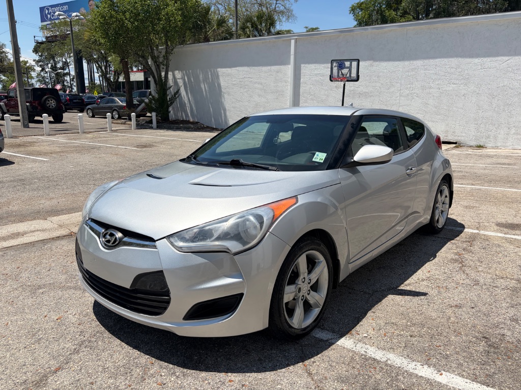 2012 Hyundai Veloster 1.6 Manual's photo