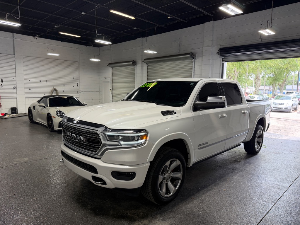 2019 RAM 1500 Limited Crew Cab 5'7's photo