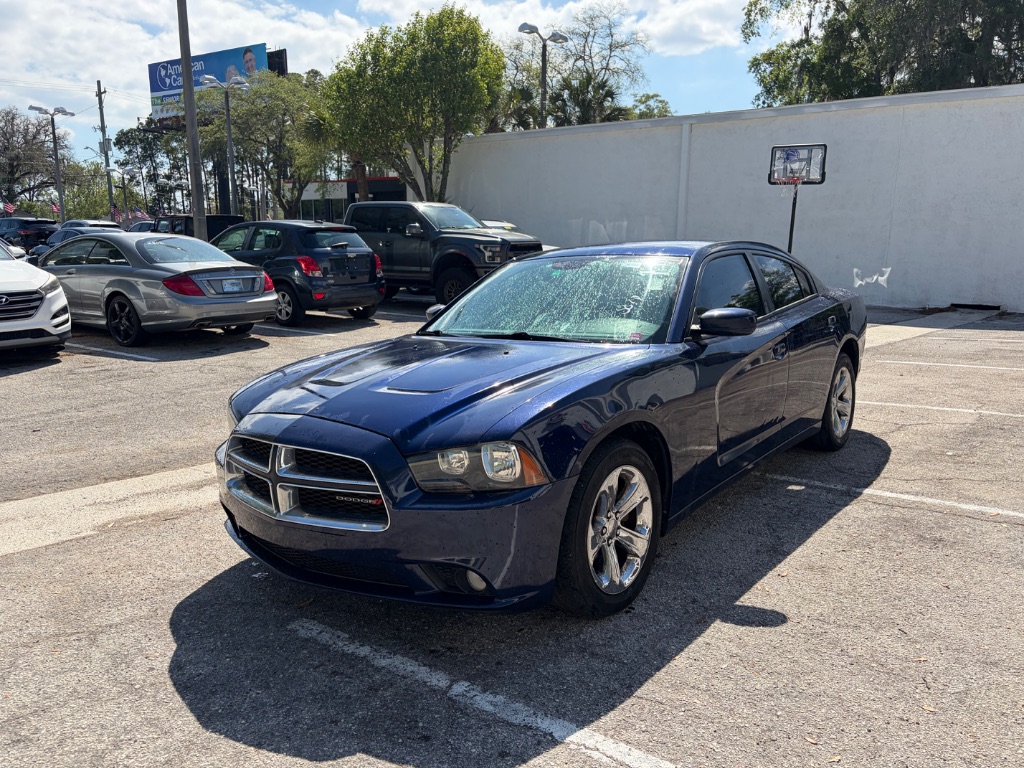 2014 Dodge Charger SXT Plus's photo