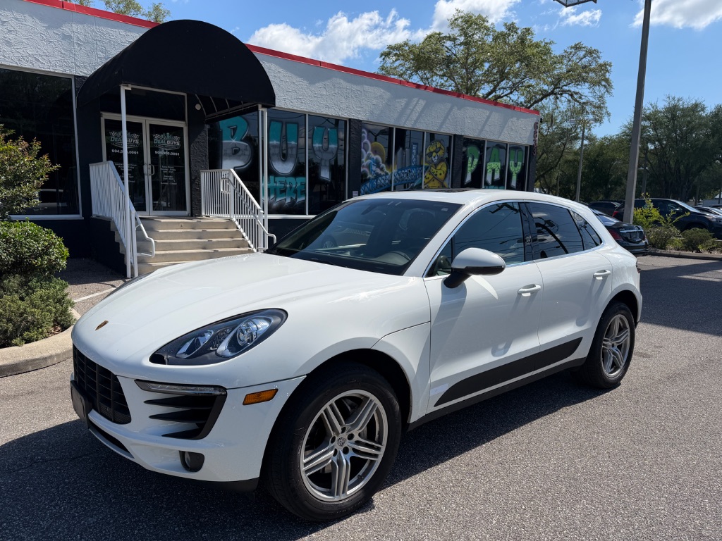 2015 Porsche Macan S's photo
