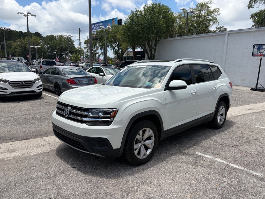 2018 Volkswagen Atlas 3.6L V6 Launch Edition Tiptronic's photo