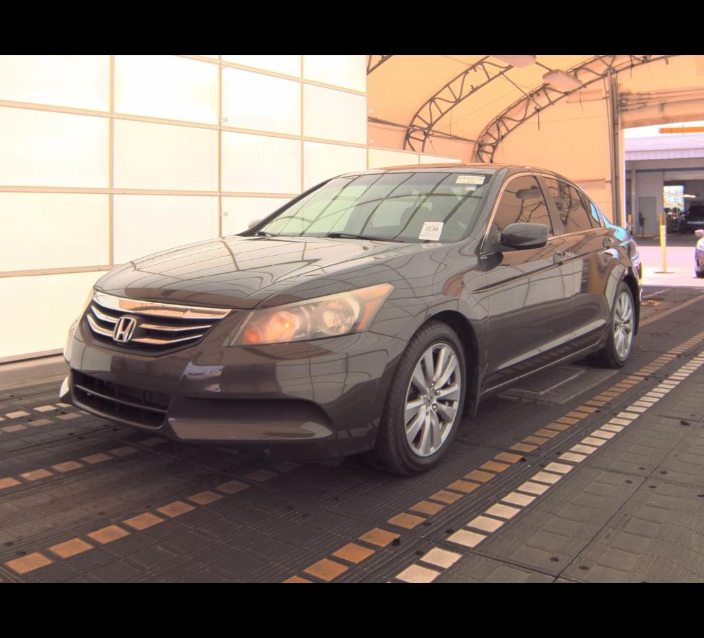2011 Honda Accord EX-L Auto's photo
