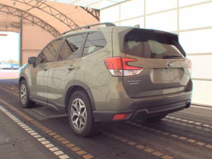 2021 Subaru Forester Premium's photo